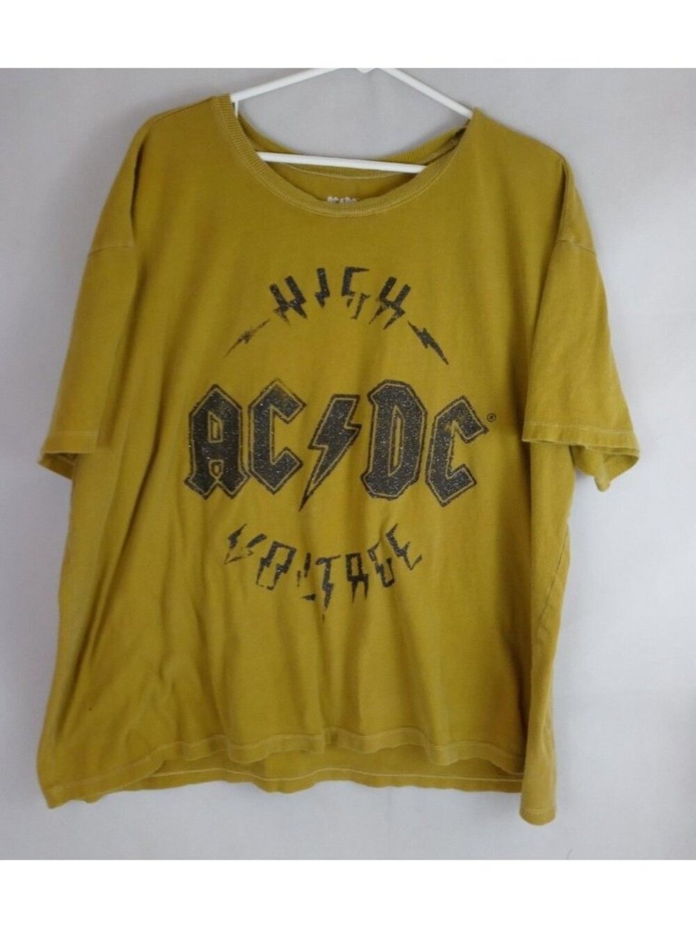 AC DC High Voltage Men's Metallic Mustard Yellow Graphic Tee Size XL 100% Cotton